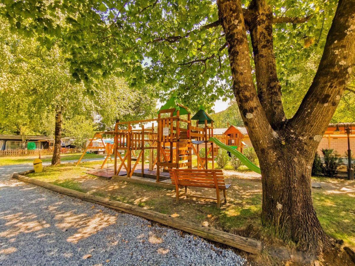 Camping Melezza 로손 외부 사진